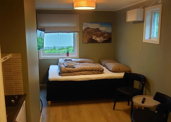 Pa Hjornet Hotel Skjervoy