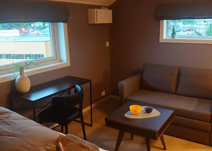 Hotel Pa Hjornet Skjervoy